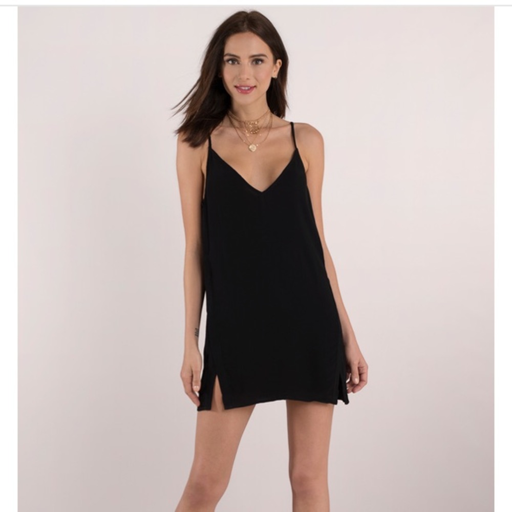 Tobi slit while you’re ahead little black dress